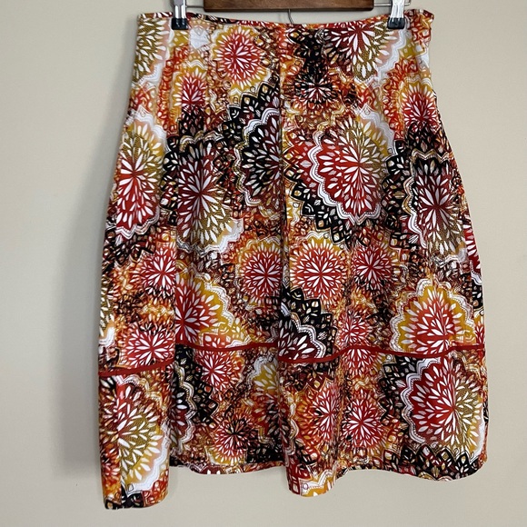 East 5th Sunburt Midi Skirt - Picture 4 of 4